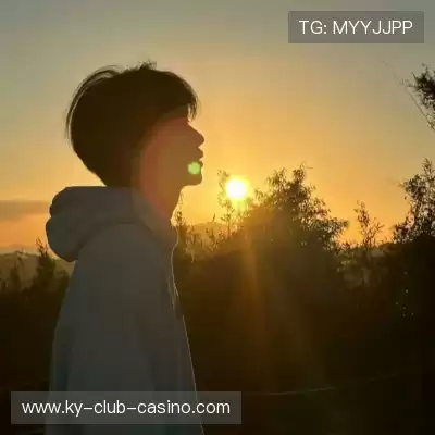 岑宝菱
